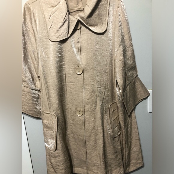 Urban Mango gold swing jacket size S. - Picture 6 of 7